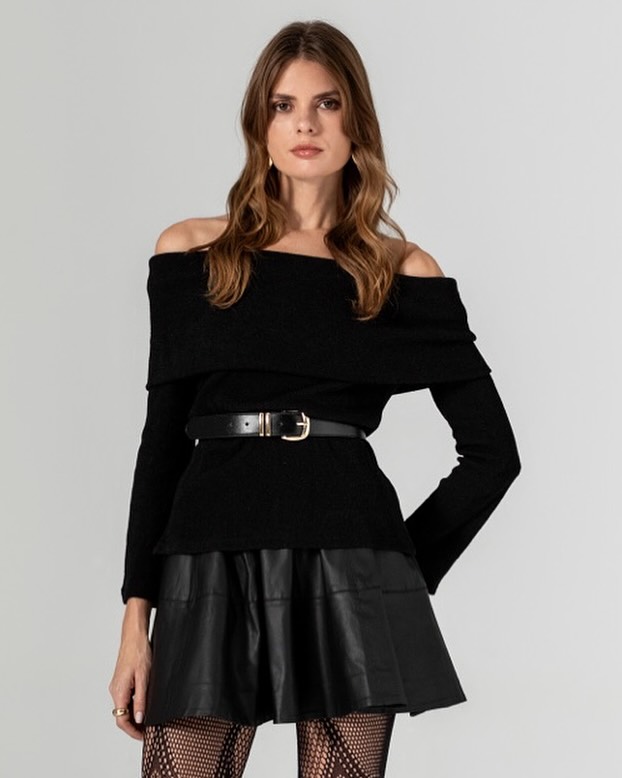 Zamana meydan okuyan bir stil.
A style that defies time.
#allsences